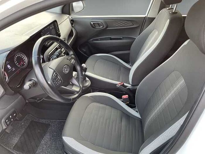 Hyundai i10 1.0 Edition 30 *MIT ALLWETTER! *