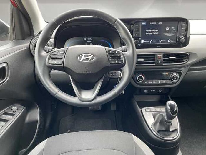 Hyundai i10 1.2 Trend *AUT*NAVI & MEHR*