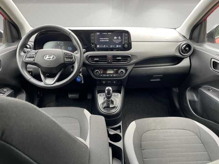 Hyundai i10 1.2 Trend *AUT*NAVI & MEHR*