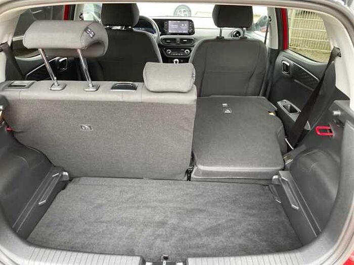 Hyundai i10 1.2 Trend *AUT*NAVI & MEHR*