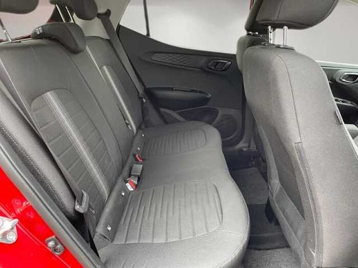 Hyundai i10 1.2 Trend *AUT*NAVI & MEHR*