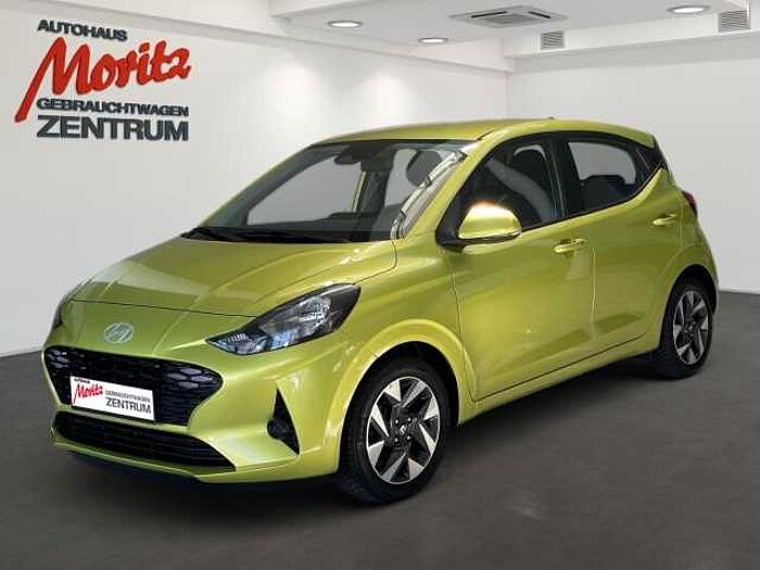 Hyundai i10 1.2 Trend Aut. *NAVI*DAB*CARPLAY! *