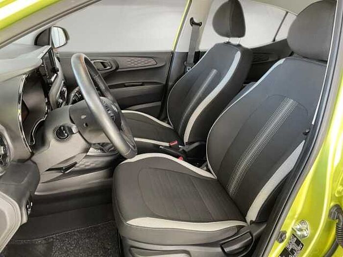 Hyundai i10 1.2 Trend Aut. *NAVI*DAB*CARPLAY! *