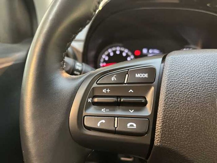Hyundai i10 1.2 Trend Aut. *LENKRAD HEIZBAR! *