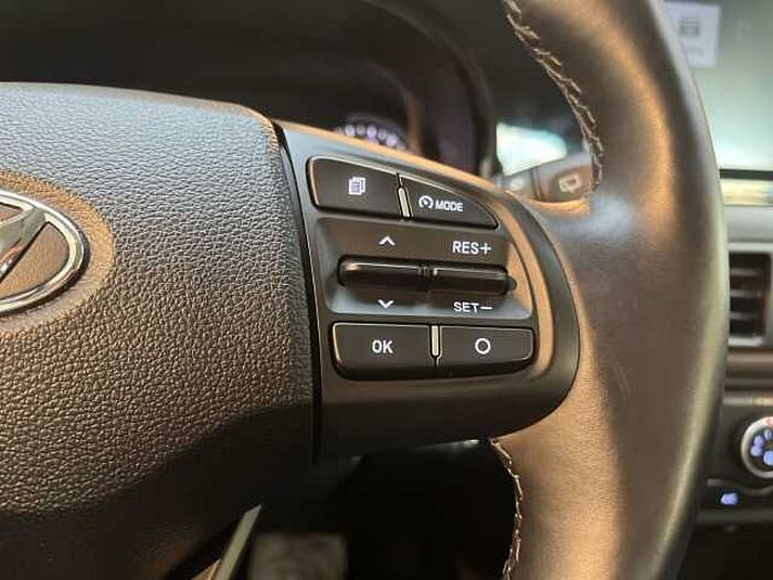 Hyundai i10 1.2 Trend Aut. *LENKRAD HEIZBAR! *