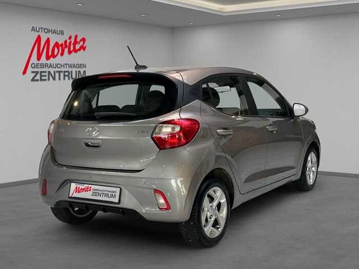 Hyundai i10 1.2 Trend Aut. *LENKRAD HEIZBAR! *