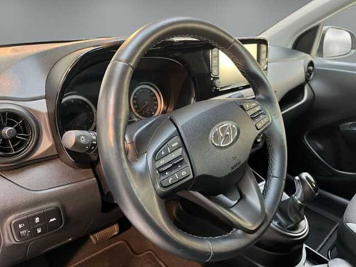 Hyundai i10 1.2 Trend Aut. *LENKRAD HEIZBAR! *