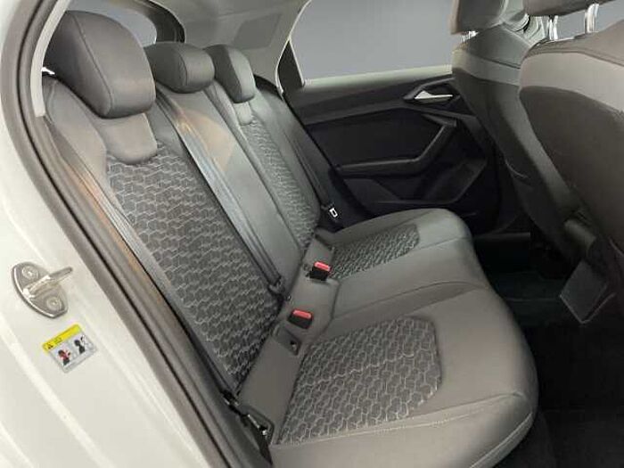Audi A1 Sportback 30 TFSI S line *VIRTUAL COCKPIT! *