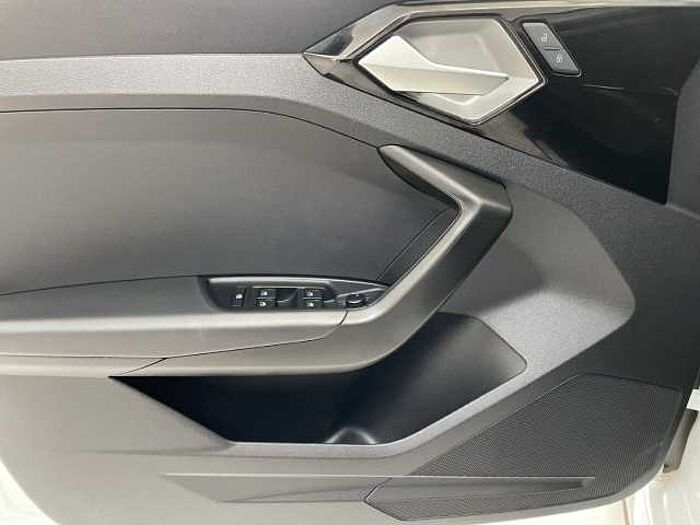Audi A1 Sportback 30 TFSI S line *VIRTUAL COCKPIT! *