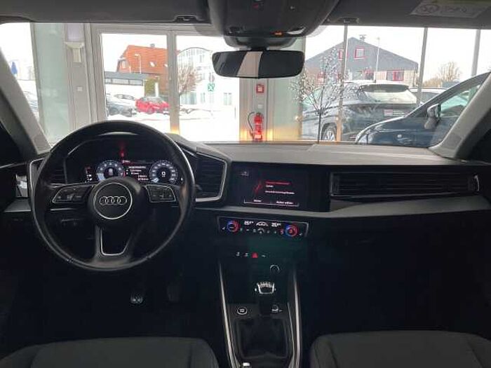 Audi A1 Sportback 30 TFSI S line *VIRTUAL COCKPIT! *