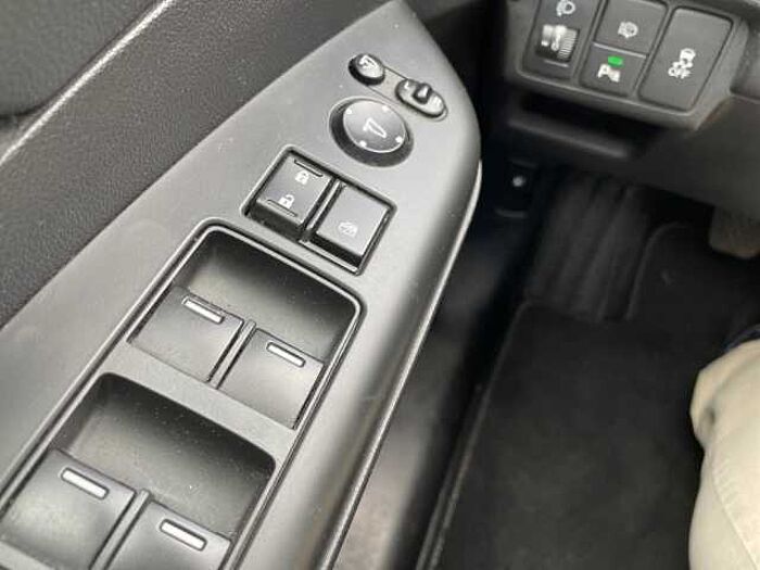 Honda CR-V 2.0 Elegance 2WD *KAMERA*AMBIENTE! *