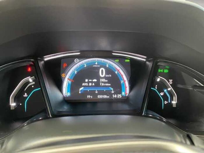 Honda Civic 1.0 Elegance CVT Aut. *AUT*ALLWETTER*
