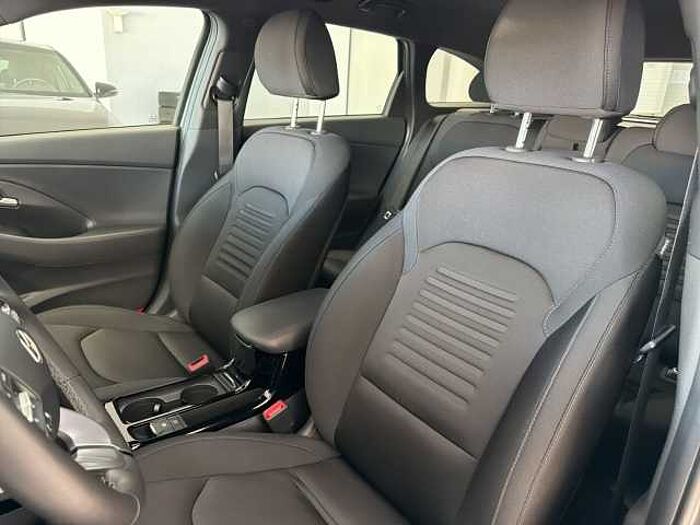 Hyundai i30 Kombi 1.0 TGDI Advantage DCT *Totw*ACC*Allwetter*UVM!*