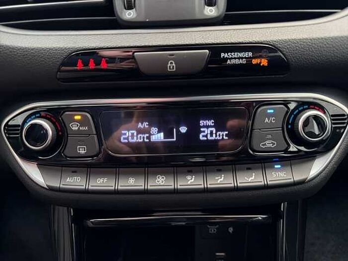 Hyundai i30 Kombi 1.0 TGDI Advantage DCT *Totw*ACC*Allwetter*UVM!*