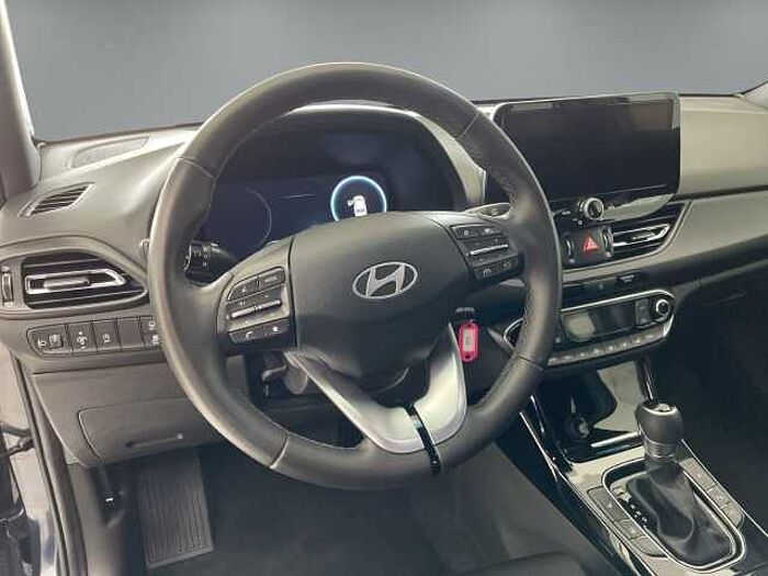 Hyundai i30 1.0 TGDI Advantage DCT *LED SCHEINWERFER*NAVI*