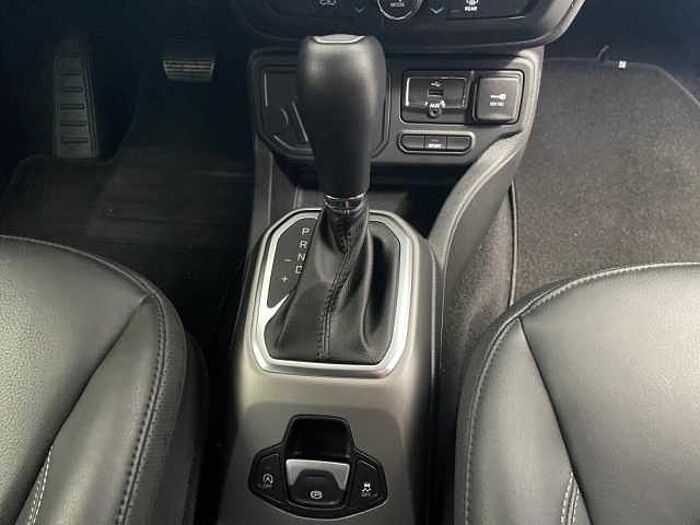 Jeep Renegade 1.3 T-GDI Limited *LEDER*PANO*AUT!*