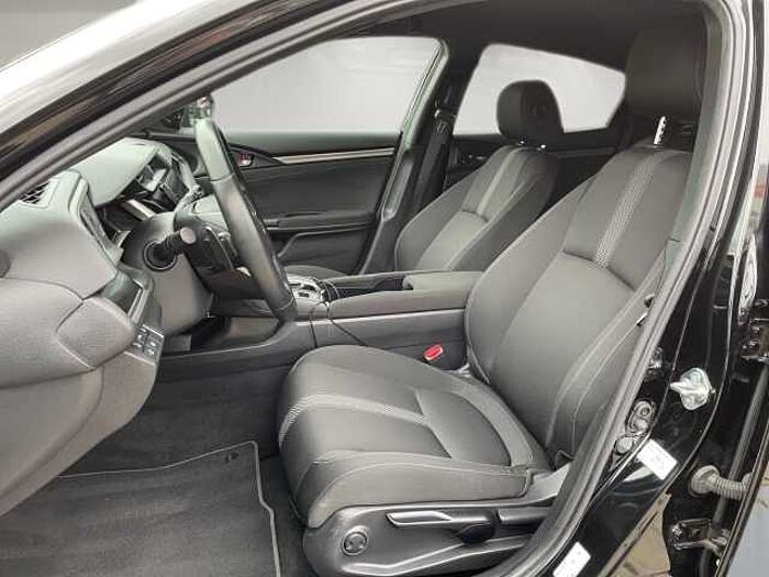Honda Civic 1.0 Elegance CVT *FACELIFTMODELL*