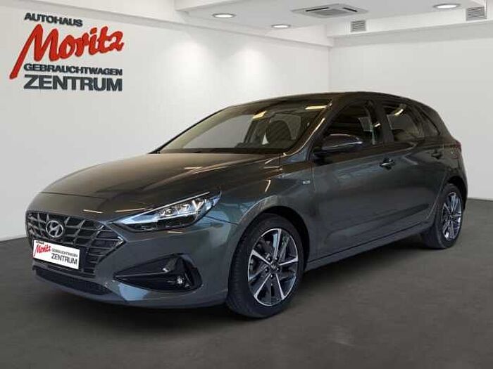 Hyundai i30 1.5 Trend 48V DCT Aut. *NAVIPAKET*AUT*