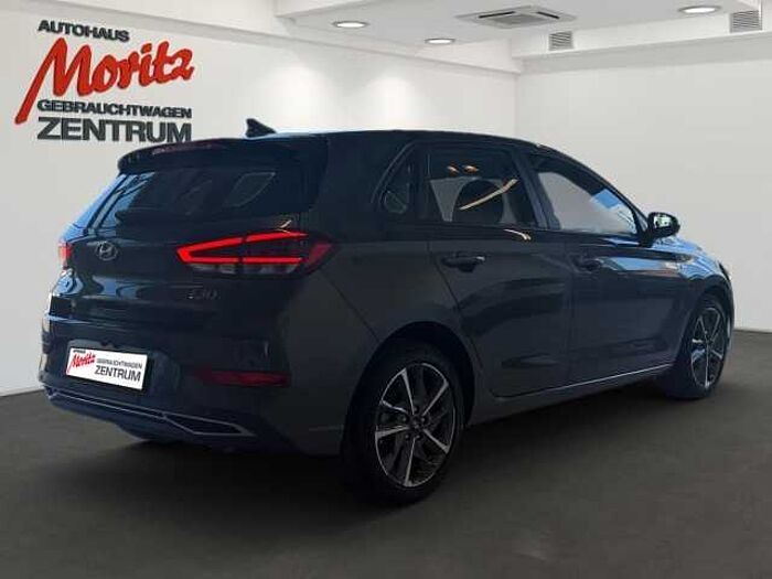 Hyundai i30 1.5 Trend 48V DCT Aut. *NAVIPAKET*AUT*