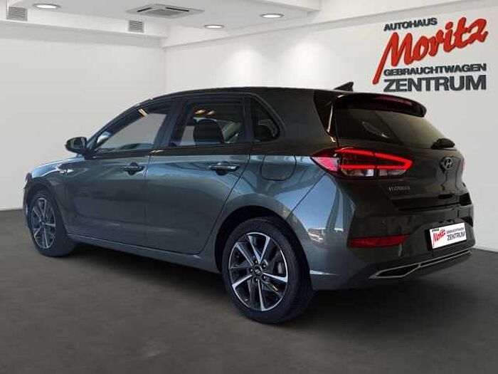 Hyundai i30 1.5 Trend 48V DCT Aut. *NAVIPAKET*AUT*