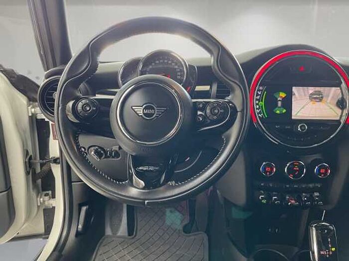 MINI Cooper Mini 1.5 Chili *LEDER*NAVI*AUT*