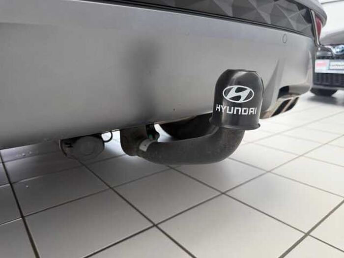 Hyundai TUCSON 1.6 CRDi Select 48V 2WD *AHK*NAVI*LED PAKET*