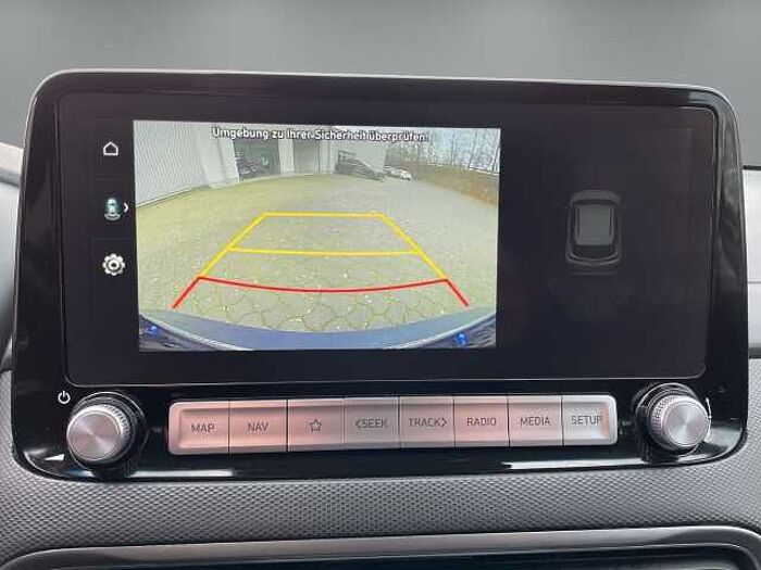 Hyundai KONA Elektro 2WD ADVANTAGE *MIT WENIG KM!*