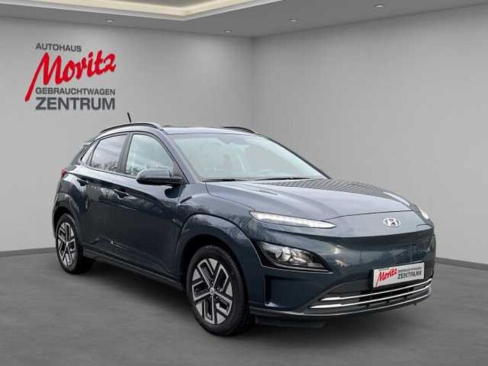 Hyundai KONA Elektro 2WD ADVANTAGE *MIT WENIG KM!*
