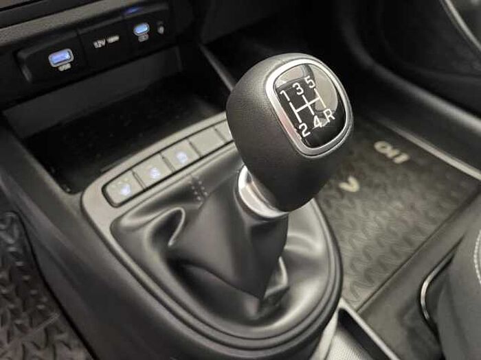 Hyundai i10 1.0 Trend *NAVI ÜBER CARPLAY! *