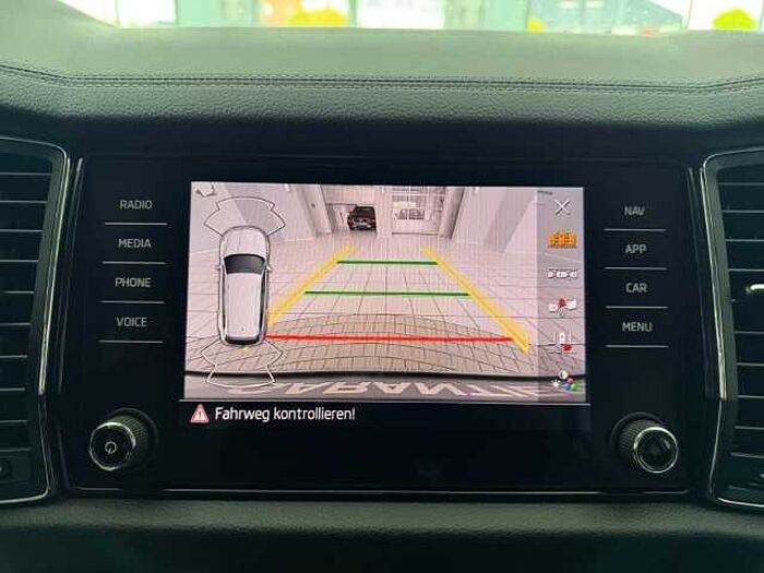 SKODA Kodiaq 1.5 TSI Tour DSG *ALLWETTER*ACC*NAVI*