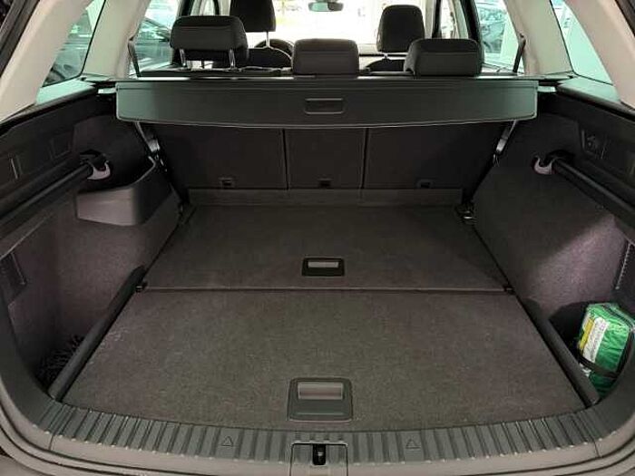 SKODA Kodiaq 1.5 TSI Tour DSG *ALLWETTER*ACC*NAVI*