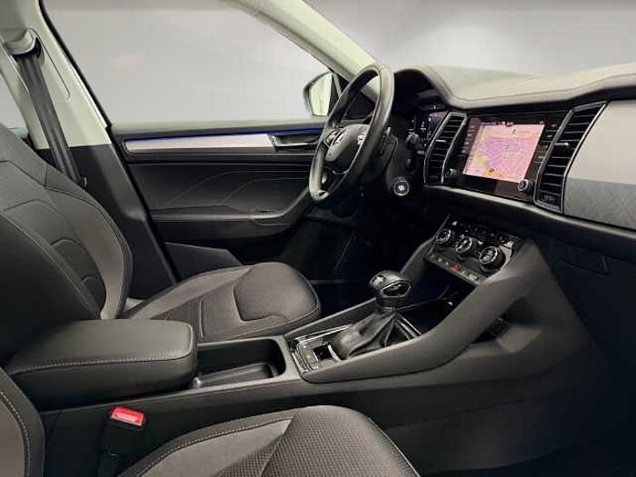 SKODA Kodiaq 1.5 TSI Tour DSG *ALLWETTER*ACC*NAVI*