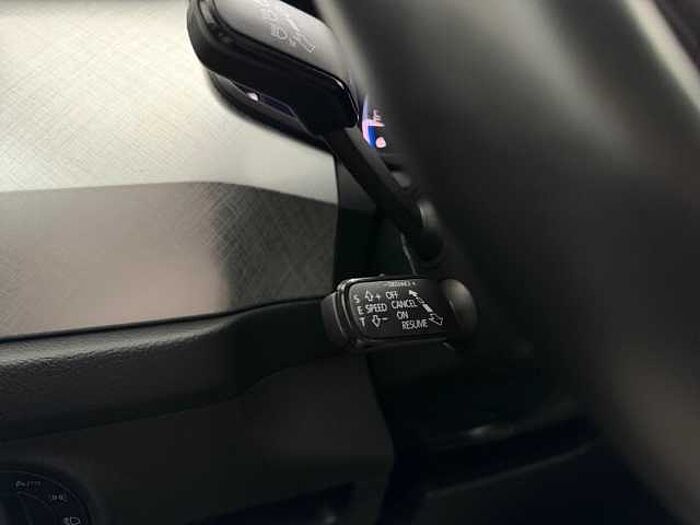 SKODA Kodiaq 1.5 TSI Tour DSG *ALLWETTER*ACC*NAVI*