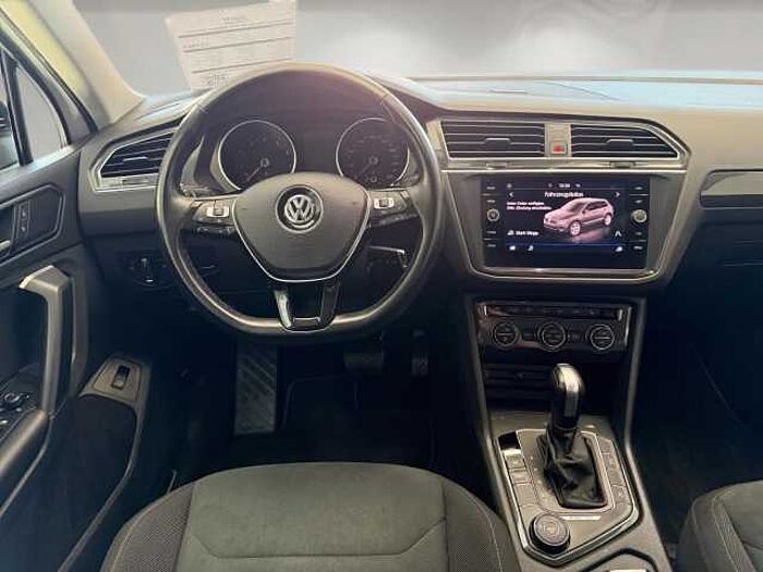 Volkswagen Tiguan 2.0 TFSI Highline 4Motion *R LINE BLACK PAKET!*