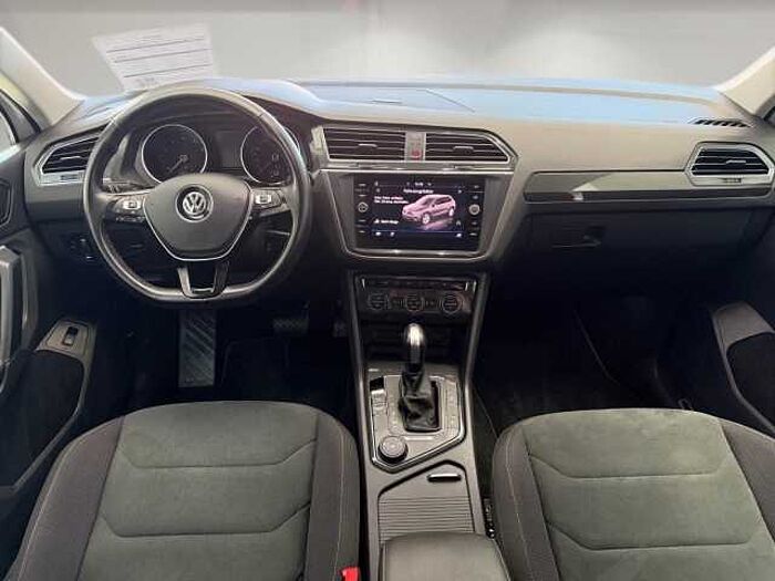 Volkswagen Tiguan 2.0 TFSI Highline 4Motion *R LINE BLACK PAKET!*