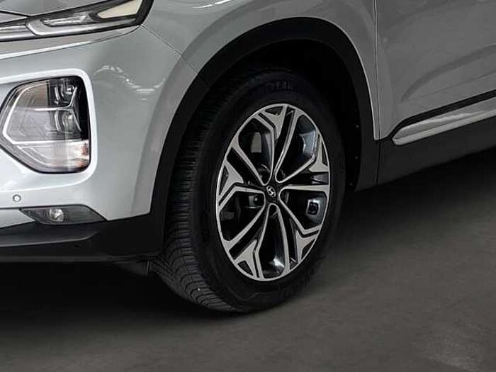Hyundai SANTA FE 2.2 CRDi Premium 4WD *ASSISTENZPAKET*