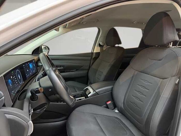 Hyundai TUCSON 1.6 T-GDI Select 2WD *NAVI*DESIGNPAKET*
