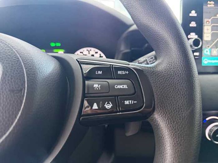 Honda HR-V 1.5 i-MMD Elegance *MIT ALLWETTER!*