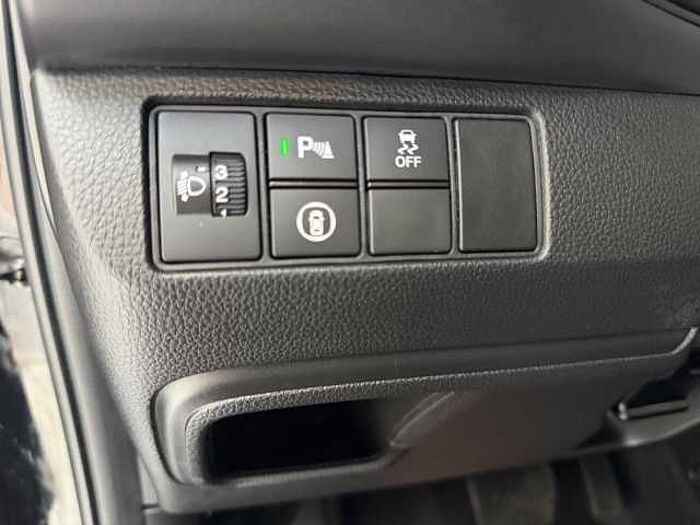 Honda HR-V 1.5 i-MMD Elegance *MIT ALLWETTER!*