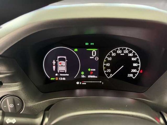 Honda HR-V 1.5 i-MMD Elegance *MIT ALLWETTER!*