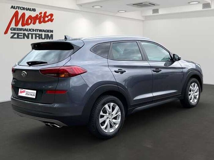 Hyundai TUCSON 1.6 TGDI Trend 2WD *NAVI*CARPLAY! *
