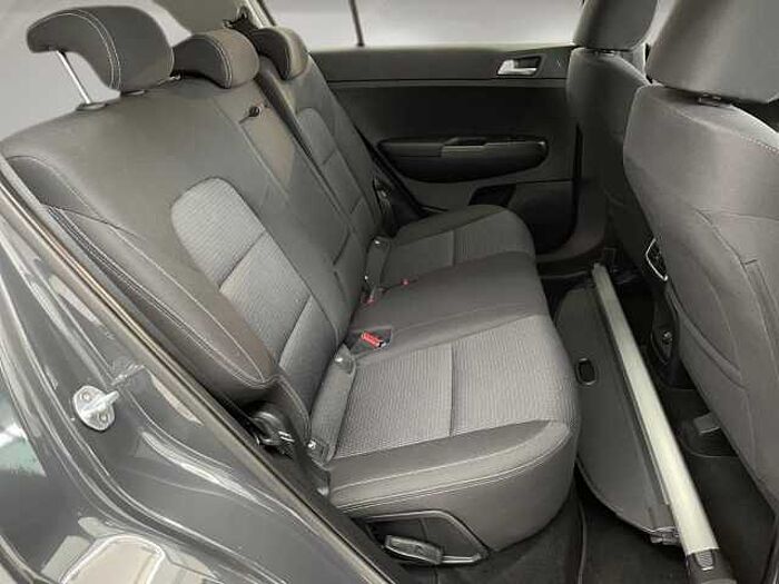 Kia Sportage 1.6 Vision 2WD Aut. *NAVI*CARPLAY*