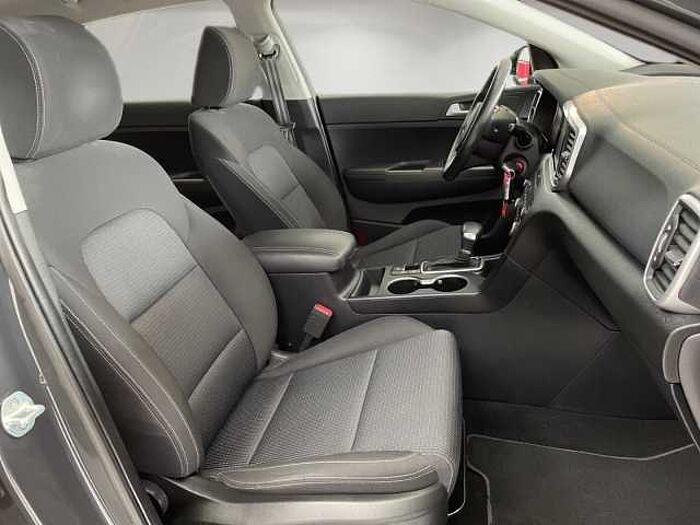 Kia Sportage 1.6 Vision 2WD Aut. *NAVI*CARPLAY*