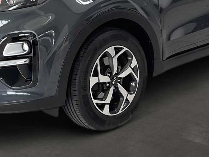 Kia Sportage 1.6 Vision 2WD Aut. *NAVI*CARPLAY*