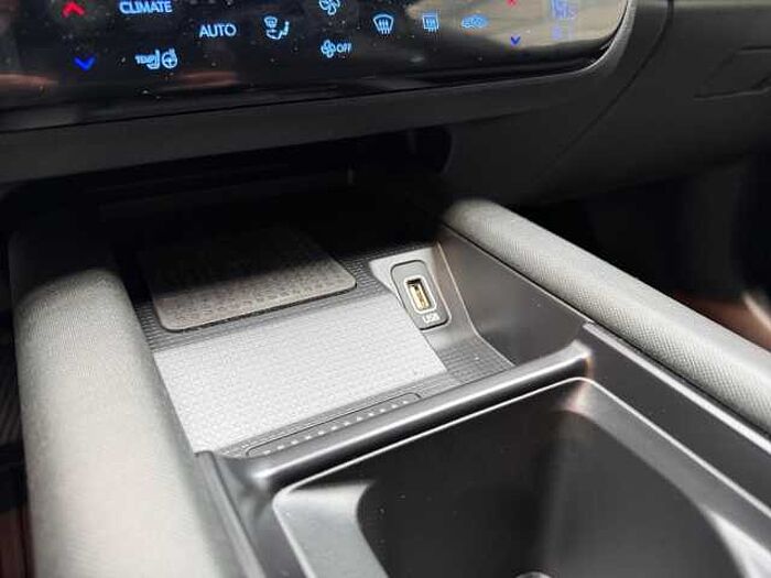 Hyundai IONIQ 6 Dynamiq Elektro 77,4 kWh RWD *IN KÜRZE VERFÜGBAR*