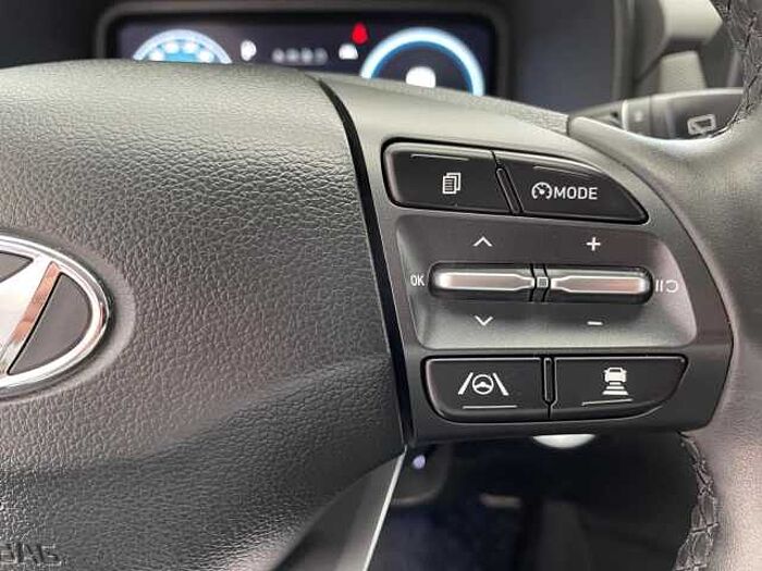 Hyundai KONA Elektro Trend 2WD *SOH 95,1%*TOTWINKEL*