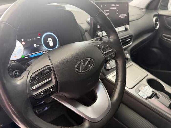 Hyundai KONA Elektro Trend 2WD *SOH 94,7%*KRELL*NAVI*