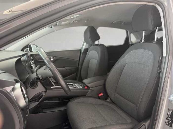 Hyundai KONA Elektro Trend 2WD *SOH 94,7%*KRELL*NAVI*