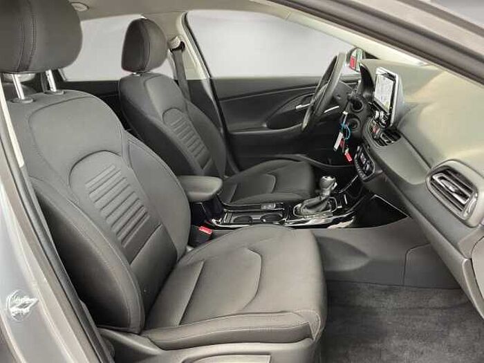 Hyundai i30 1.0 TGDI Prime Edition DCT *NAVI*KAMERA*ALLWETTER*