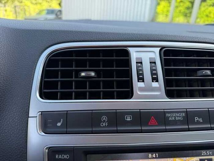 Volkswagen Polo 1.2 Highline DSG *NEUE ALLWETTER! *